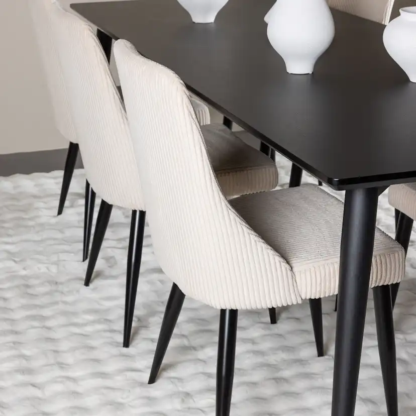 Matgrupp Venture Home Ellis 230 med 6 st Leone Stolar
