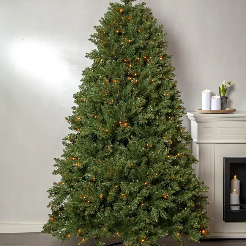 Plastgran Star Trading med LED Narvik 210 cm