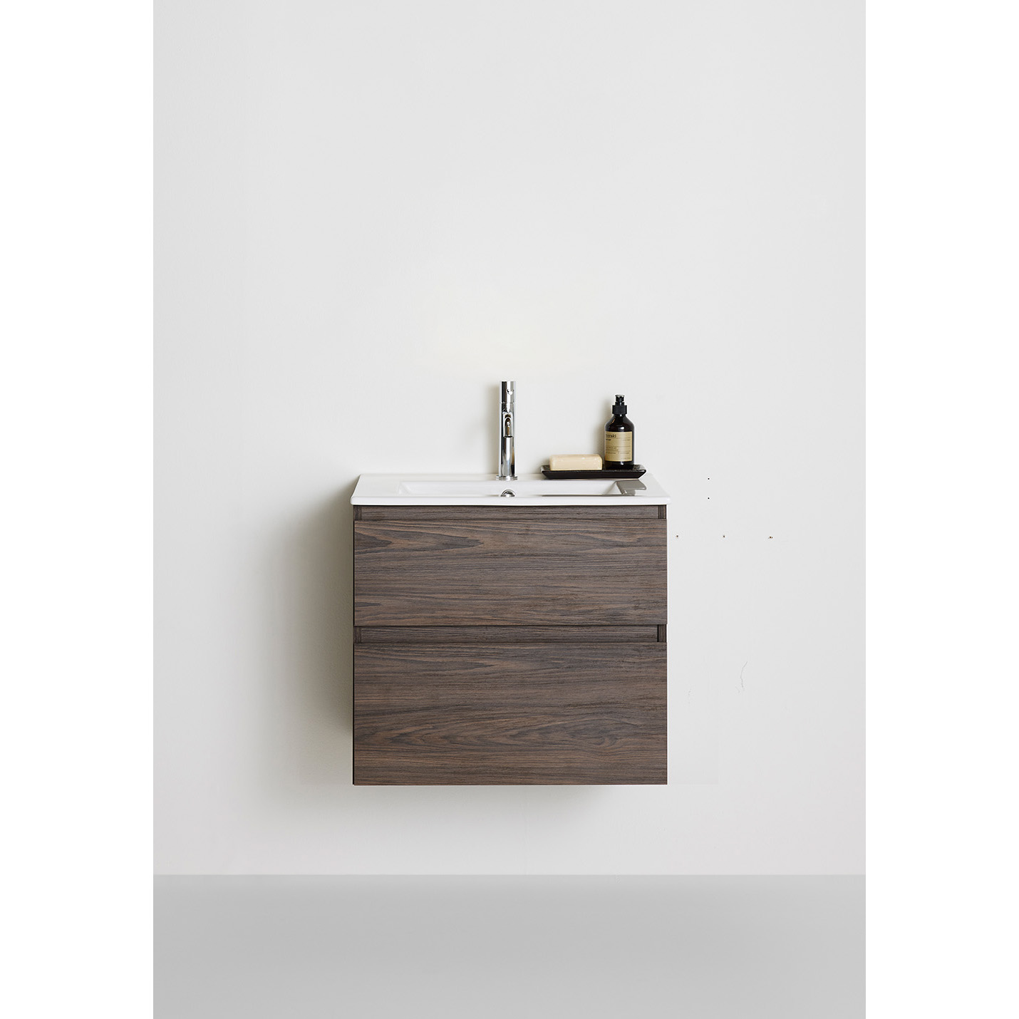 TVÄTTSTÄLLSSKÅP STYLE BRUN EK MED TVÄTTSTÄLL 600 B: 610 mm, Brun Ek
