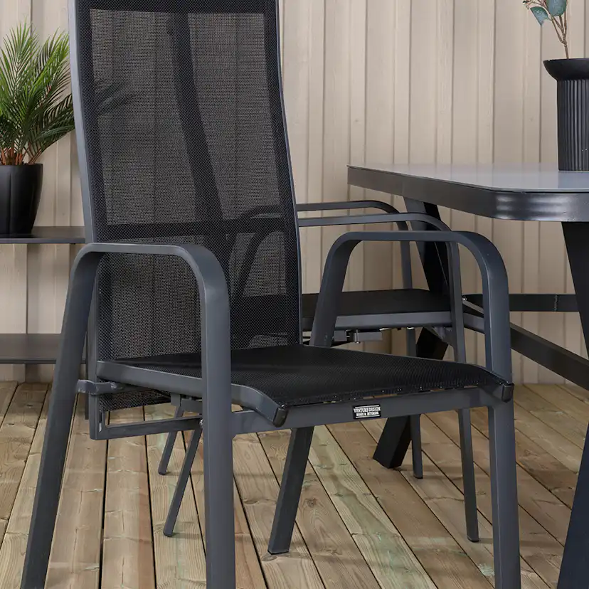 Matgrupp Venture Home Vyn Svart med 4 Curz Matstolar