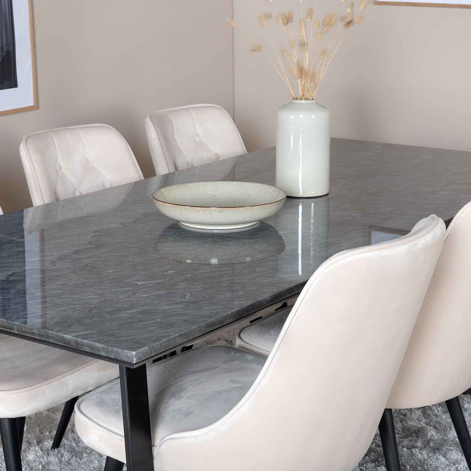 Matgrupp Venture Home Estelle med 6 Velvet Deluxe stolar