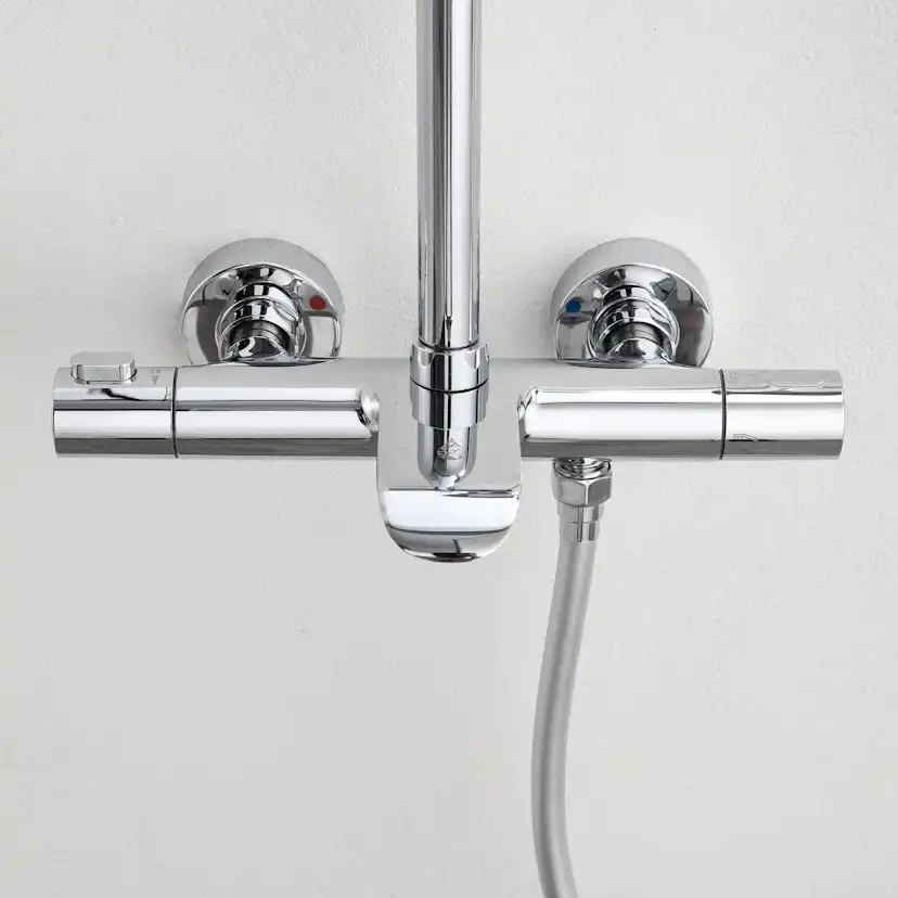 Takduschset Bathlife Svalla med Badkarsblandare