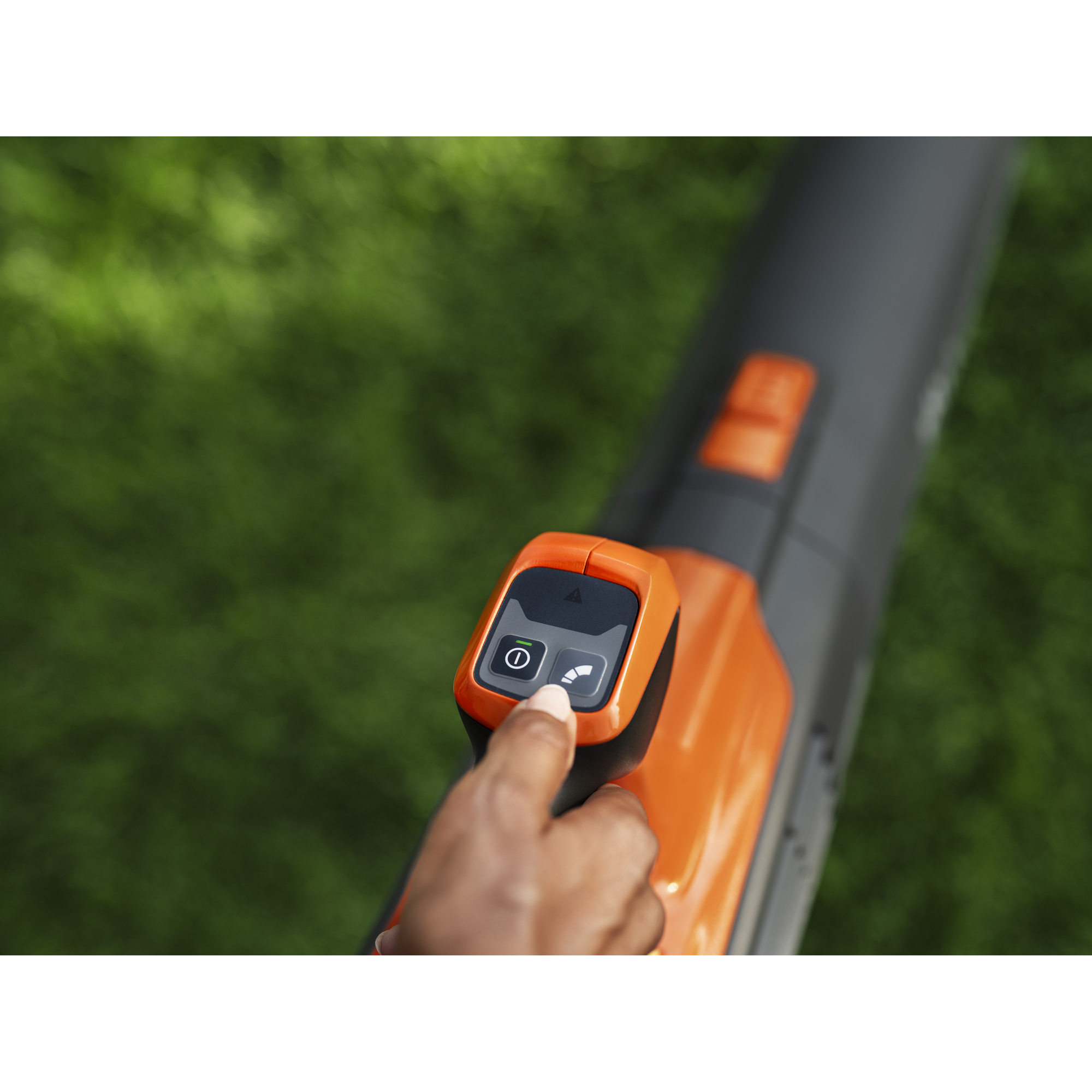 Lövblås Husqvarna 122iB Med Batteri & Laddare