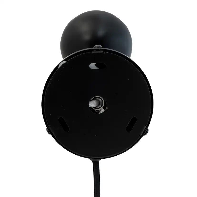 Vägglampa Dyberg Larsen Ludo