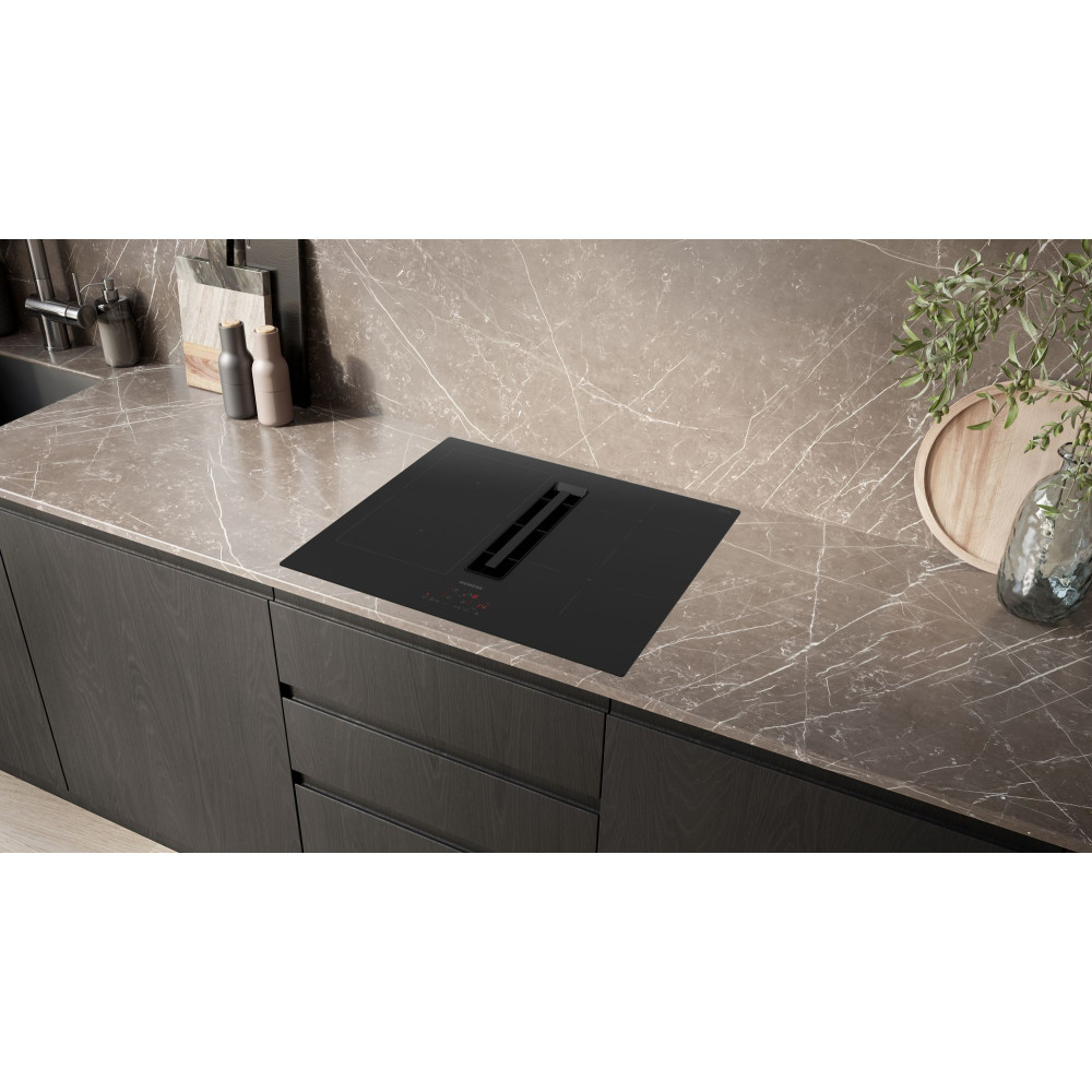 Induktionshäll Siemens ED611BS16E iQ300 Med Inbyggd Fläkt