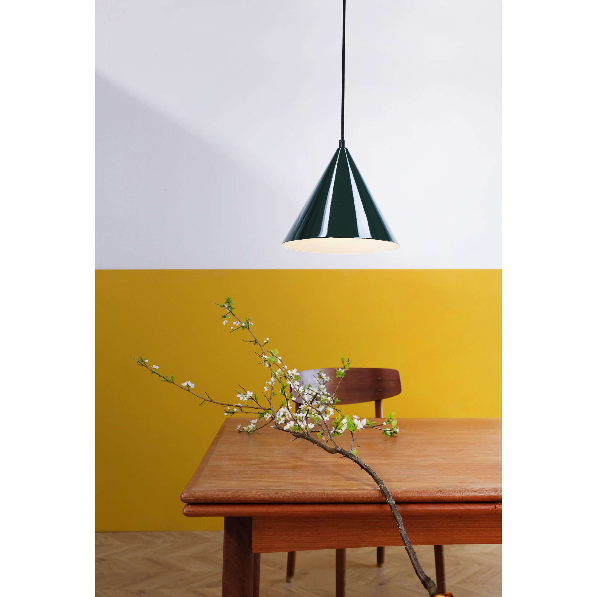 Taklampa Dyberg Larsen Ron