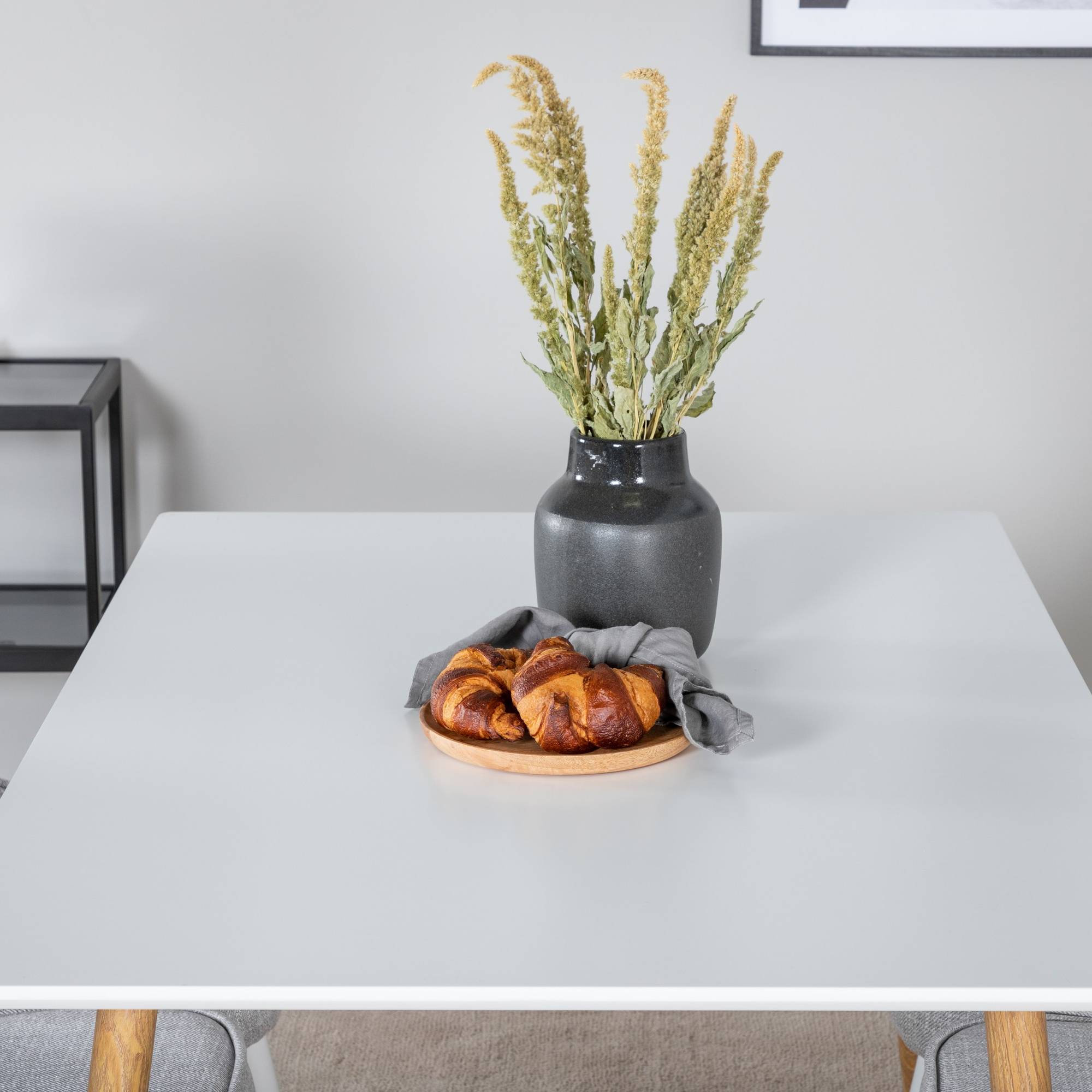 Matgrupp Basic Home Pontus Rektangulärt Matbord 120 cm med 4 Valera Matstol