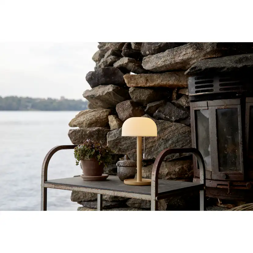 Uppladdningsbar Lampa Star Trading Tara Bordslampa USB recharge