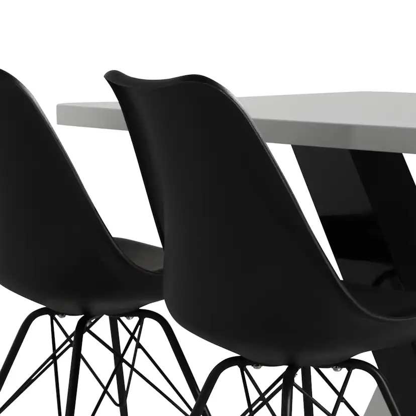 Matgrupp Scandinavian Choice Cesi Rektangulärt Matbord 140 cm med 4 Shell Matstol