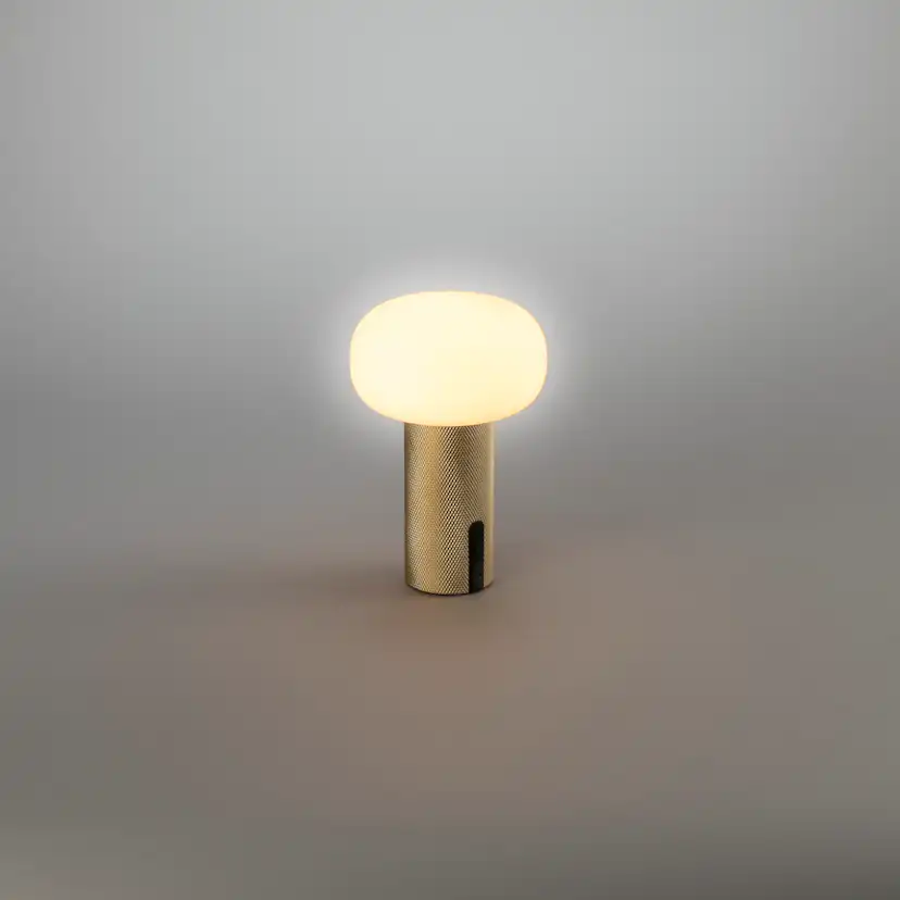 Portabel Lampa Gnosjö Konstsmide Antibes Mini Bordslampa USBxMatt Mässing