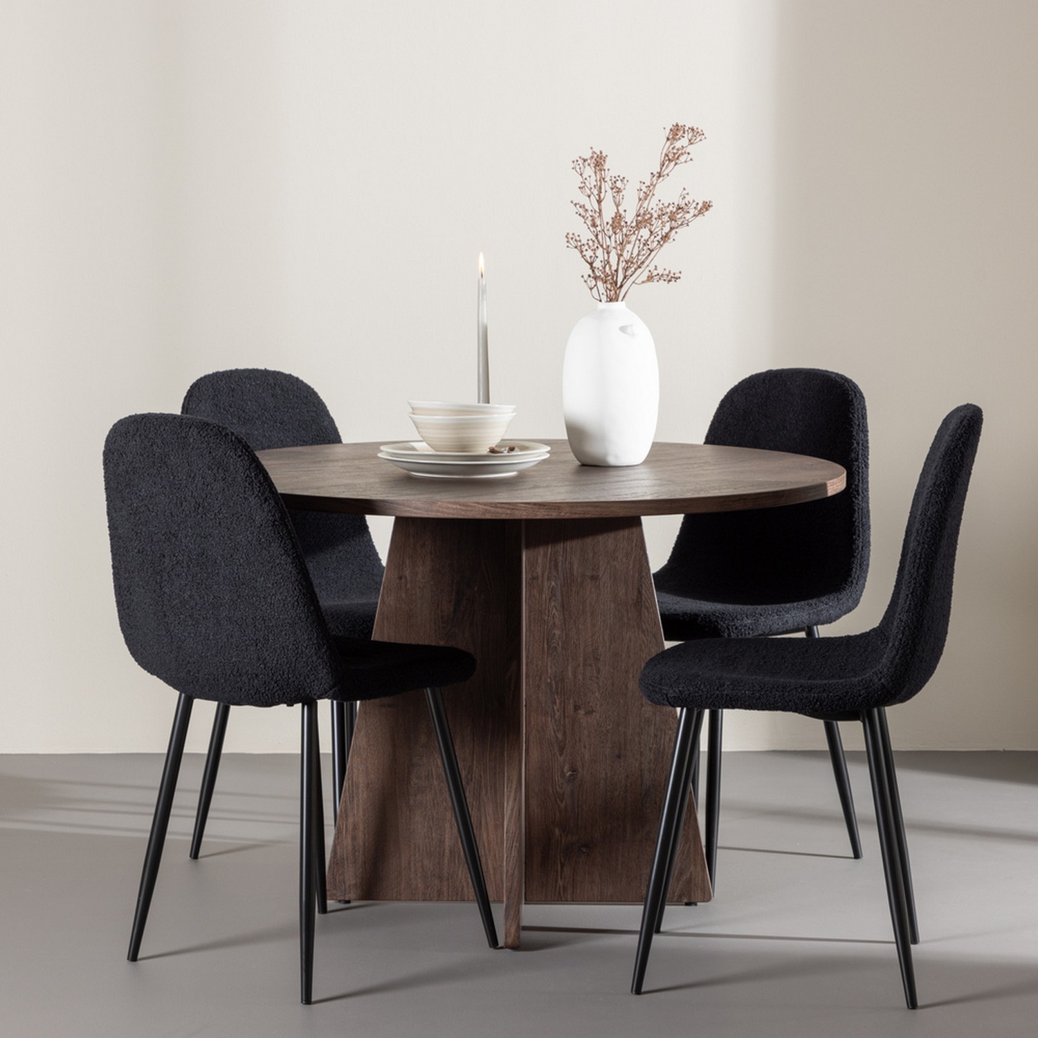 Matbord Venture Home Bootcut Ø110 cm