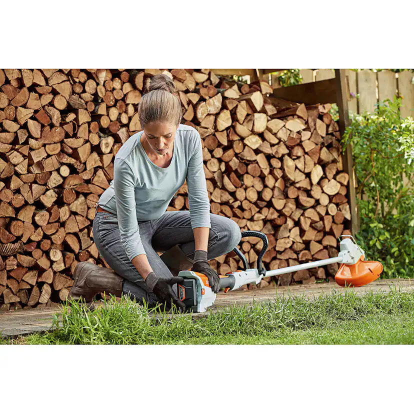 Grästrimmer STIHL FSA 57 Utan Batteri & Laddare
