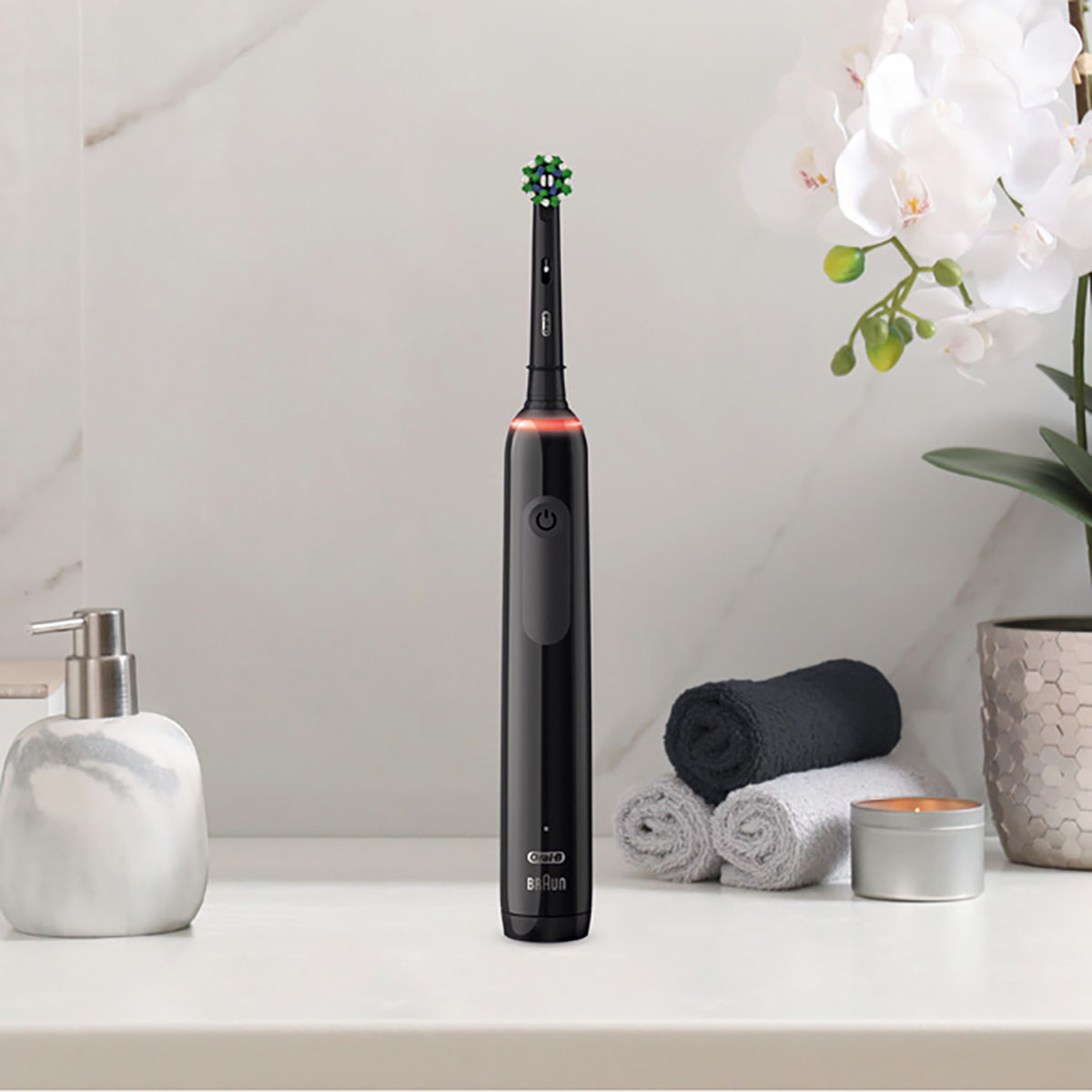 Eltandborste Pro 3 3000 CA Black Edition Svart