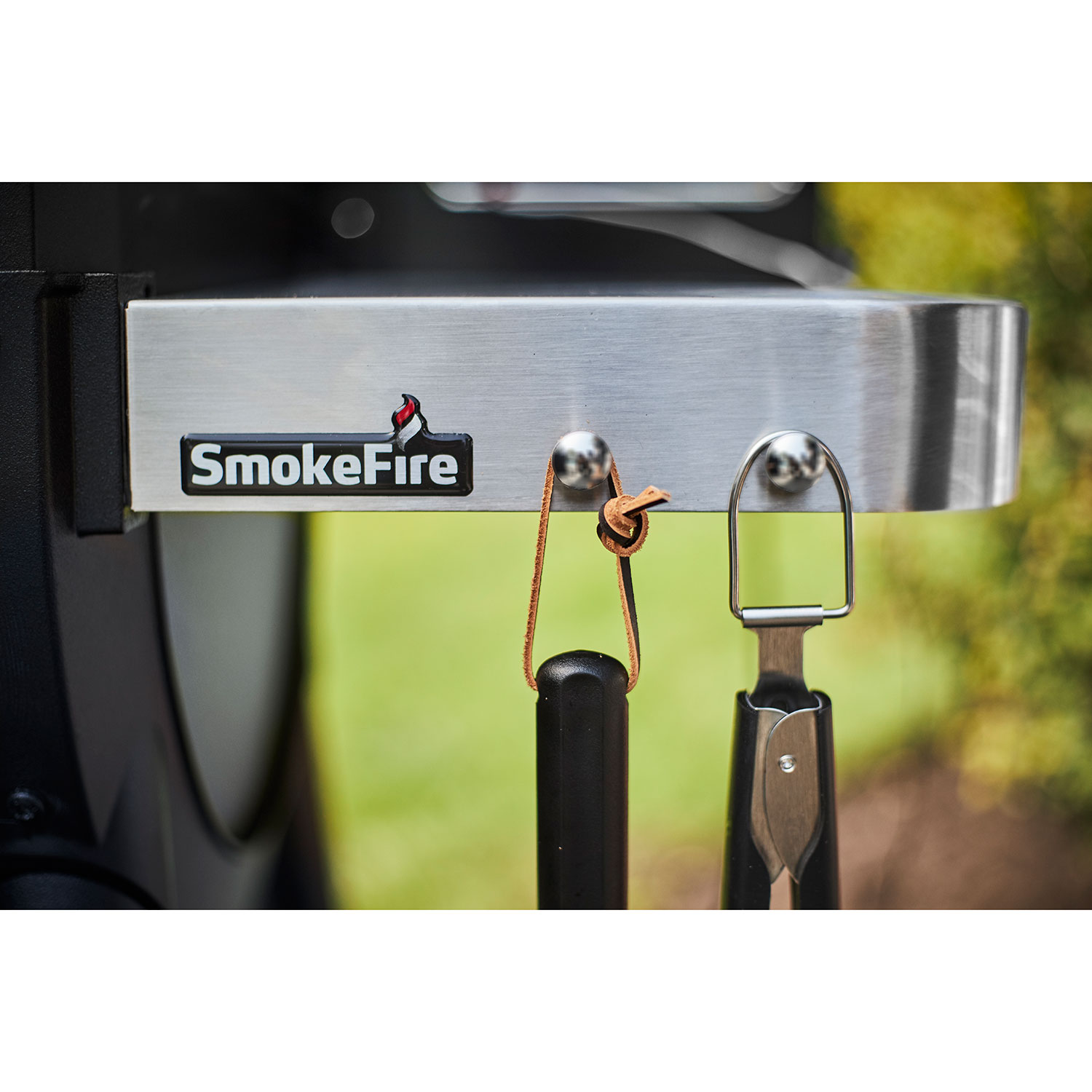 Pelletsgrill Weber SmokeFire EX4 GBS Träpelletsgrill med Weber Connect-Teknik