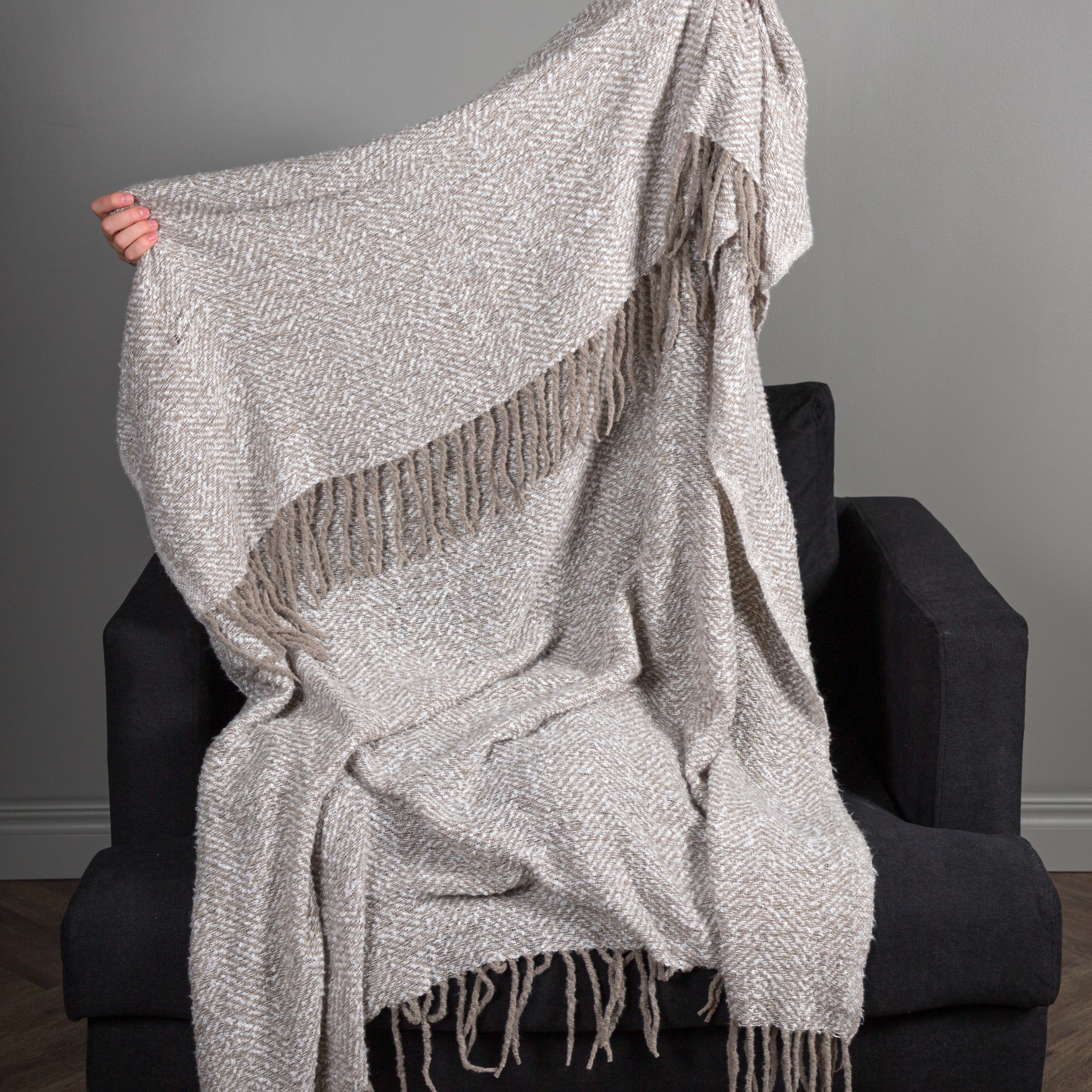 Toby Throw Polyester - Grey / White - 130*170 Grå/Vit