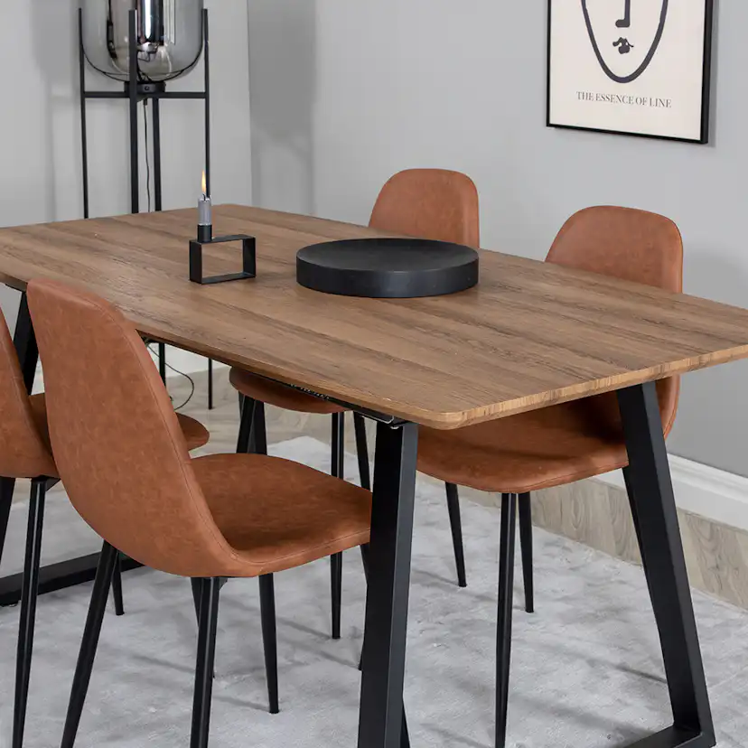 Matgrupp Venture Home Ina med 4 Pobbie Stolar Konstläder Brun