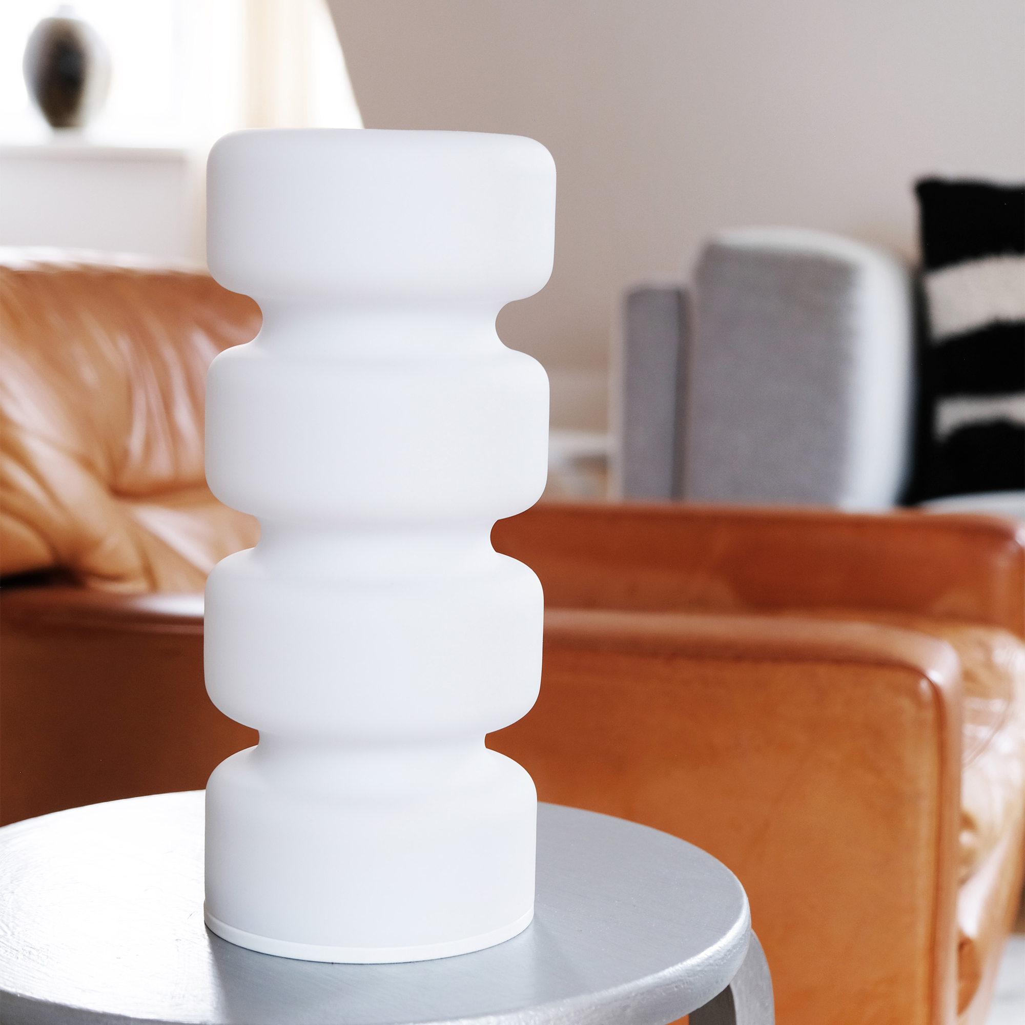 Bordslampa Dyberg Larsen Olive