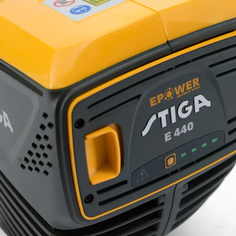 Lövblås STIGA BL 500e Med Batteri & Laddare