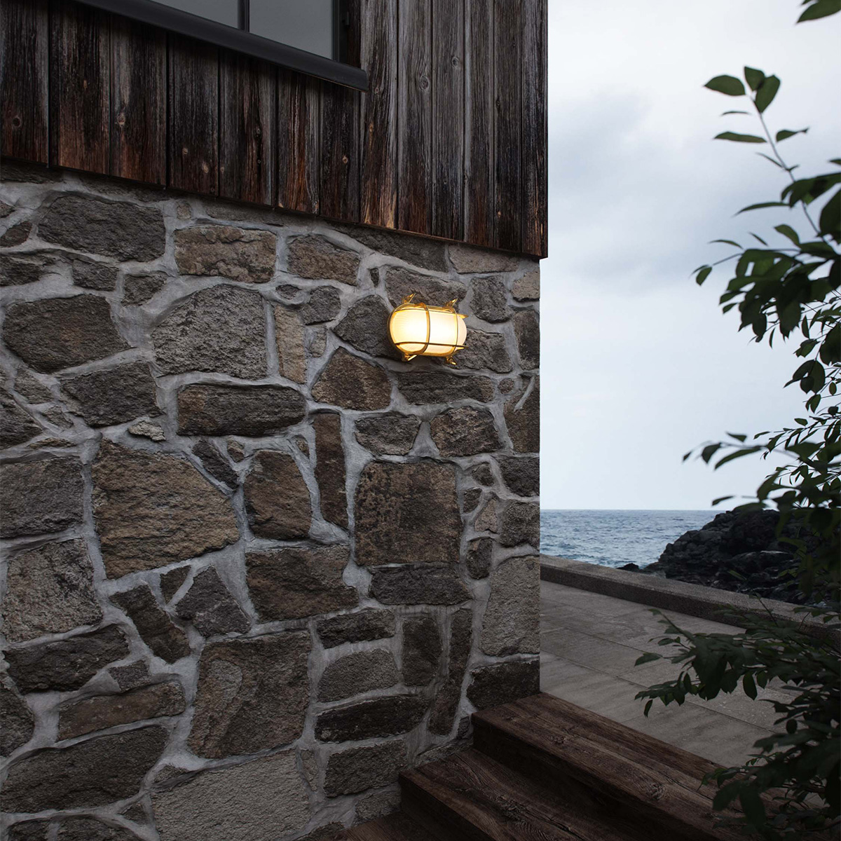 Helford | Vägg | Mässing Mässing