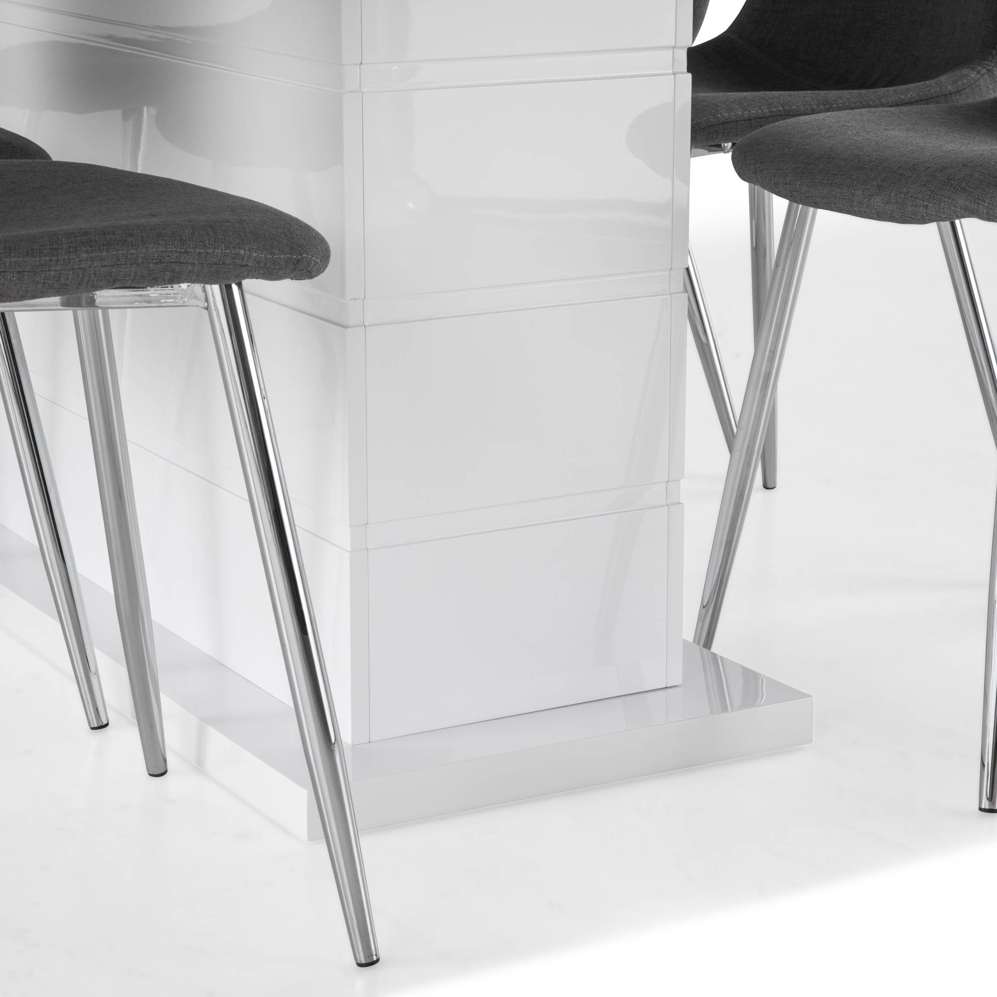 Matgrupp Concept 55 Ratliff Rektangulärt Matbord 180-220 cm Förlängningsbart med 6 Nibe Matstol