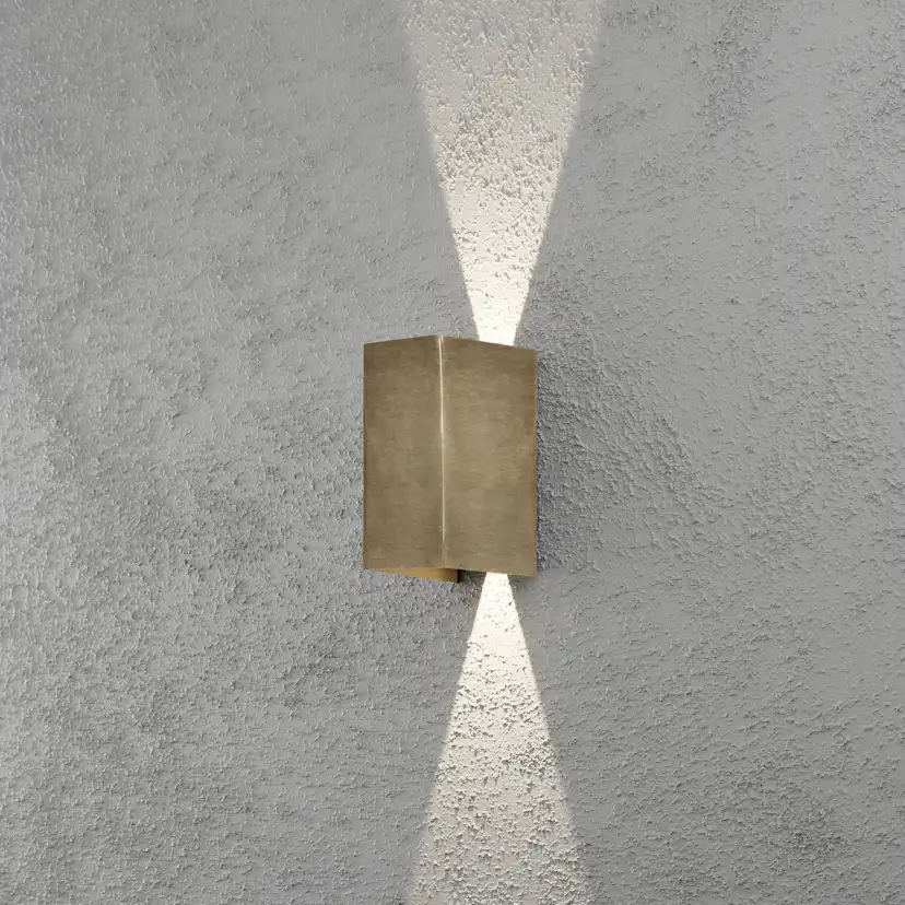 Vägglykta Gnosjö Konstsmide Cremona 2x3W High Power LED