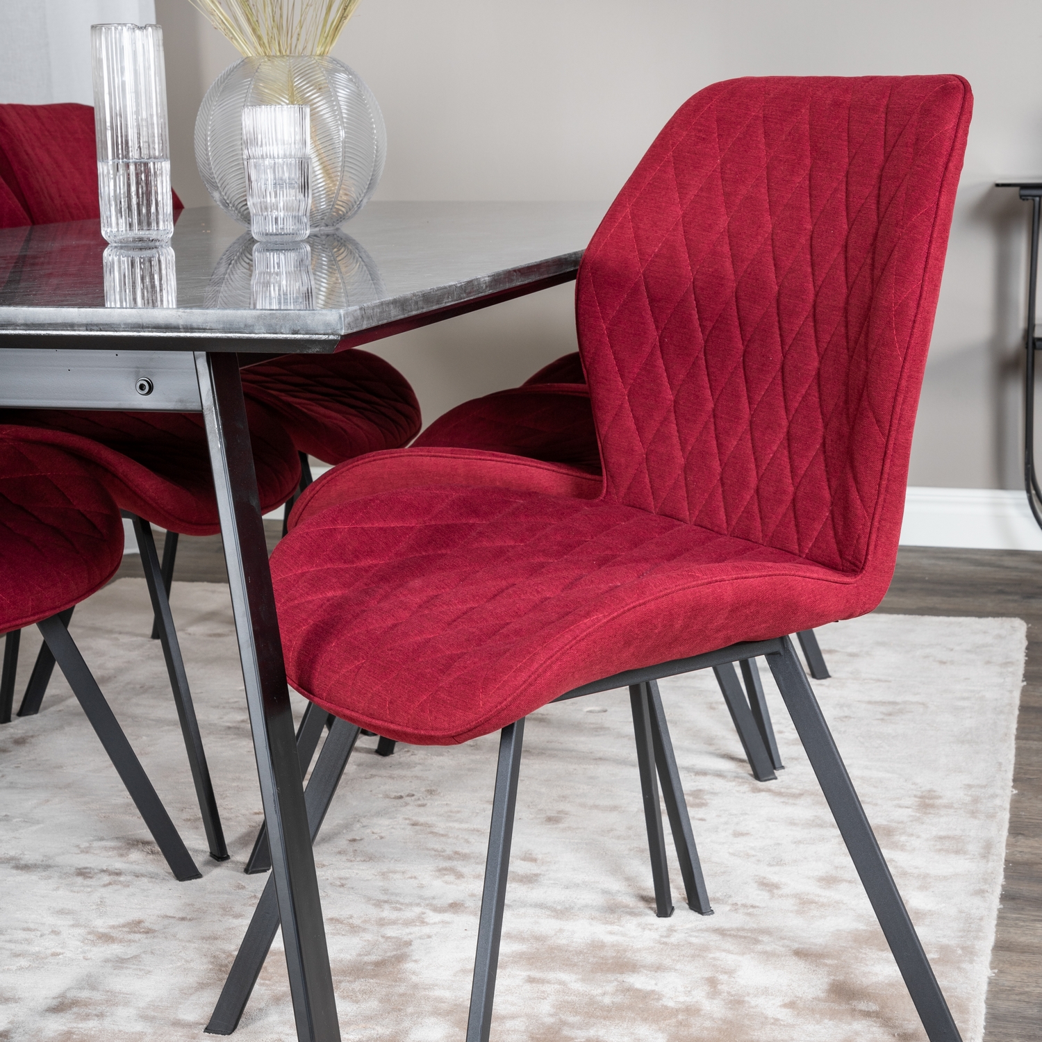 Matgrupp Venture Home Estelle med 6 Geneva Stolar PolyEstelletyg