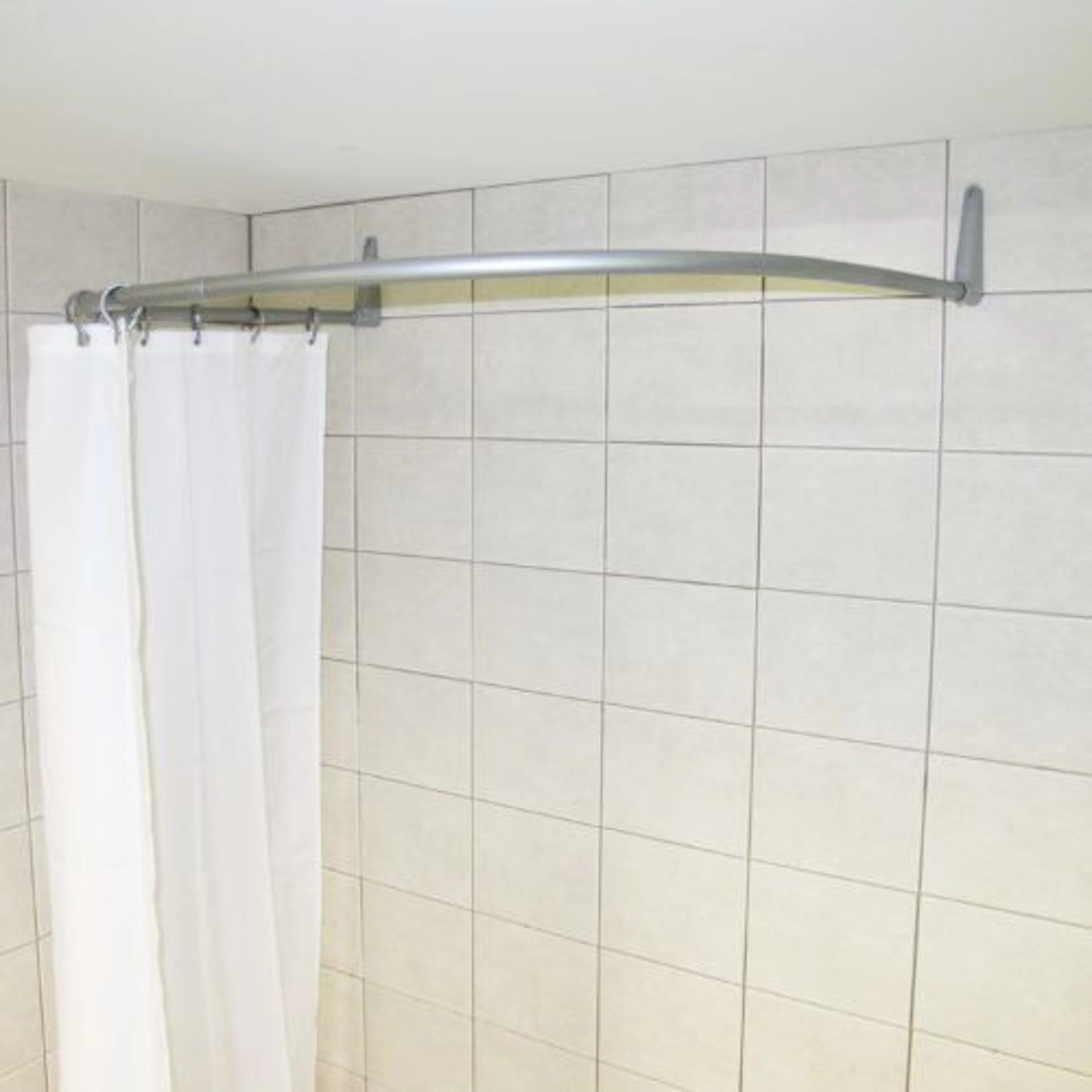 Silvergrå