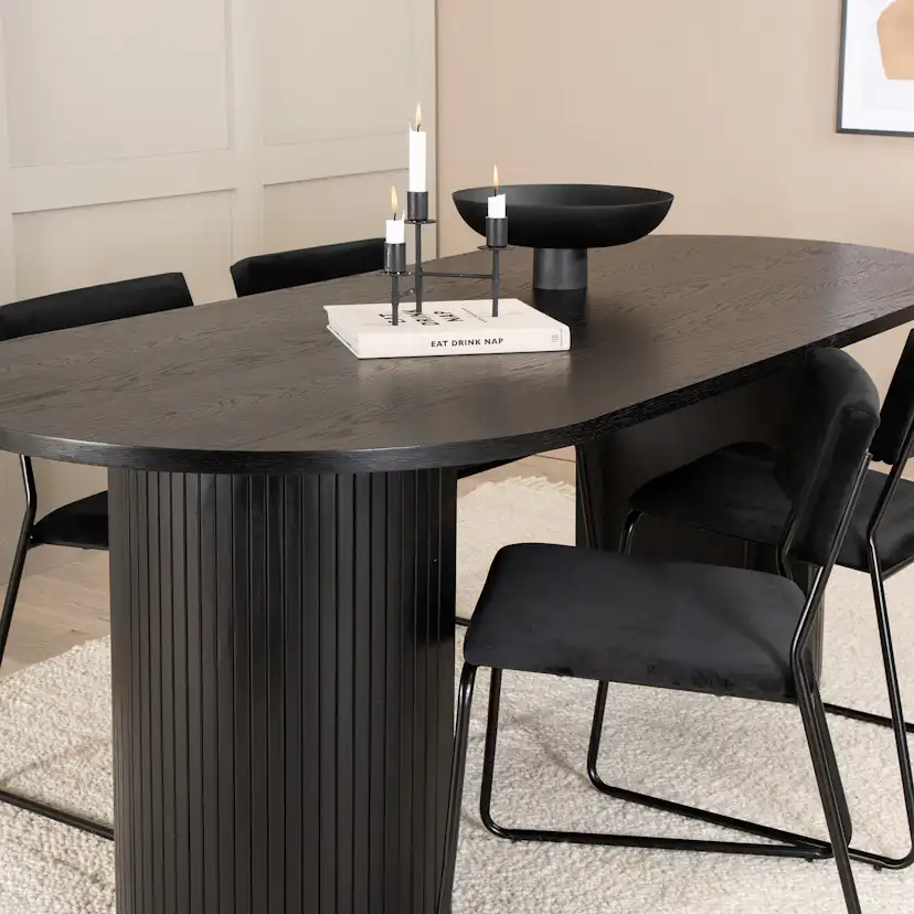 Matgrupp Venture Home Bianca Svart med 4 Kungshamn Stolar