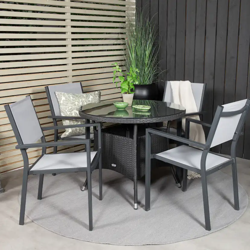 Matgrupp Venture Home Virda Ø 90 med 4 Copacabana Matstolar
