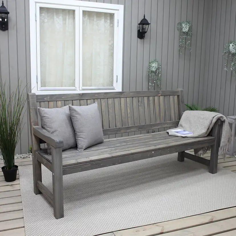 Soffa Baltic Garden Brooklyn