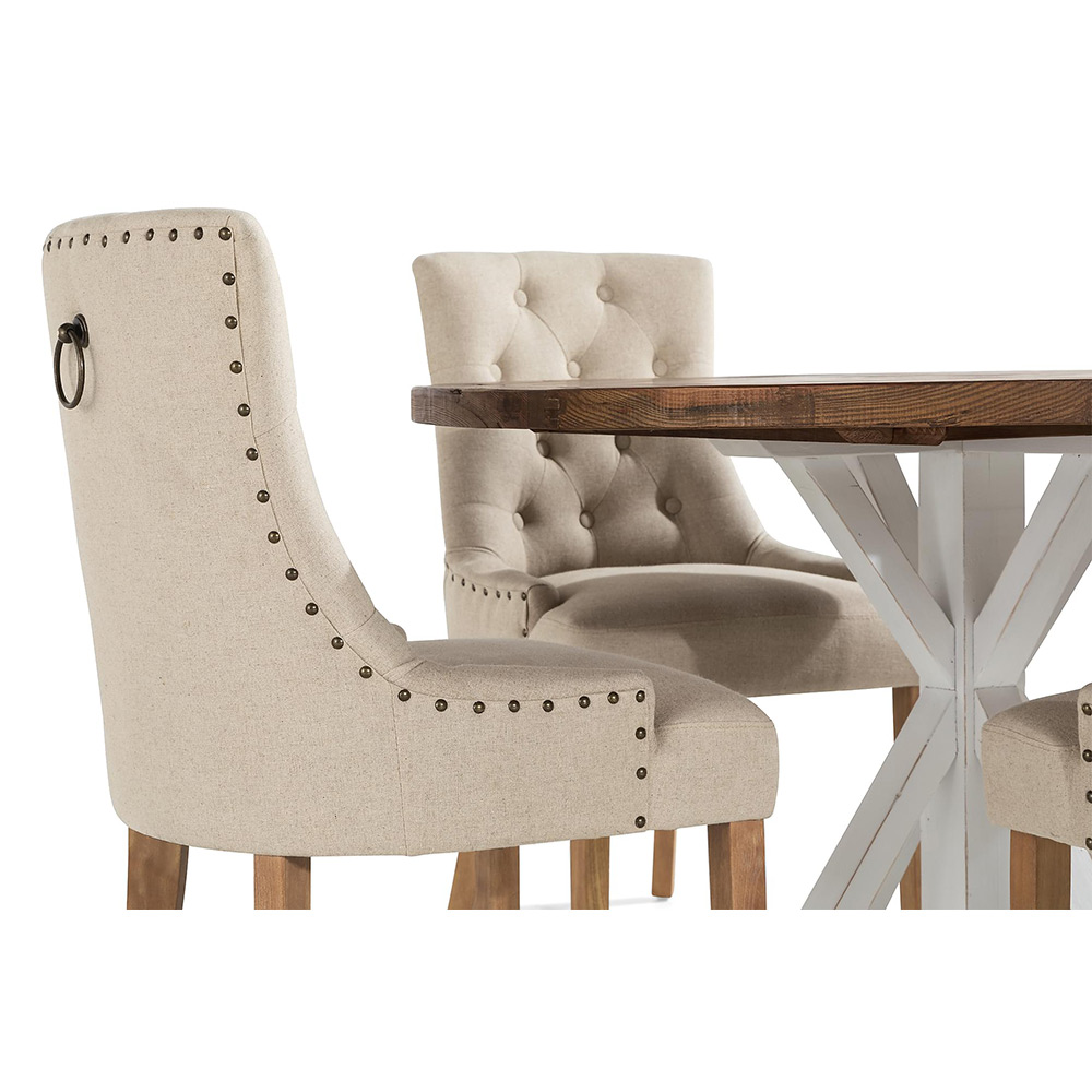 Matgrupp In Living Lyon med 4 Viktoria Stolar