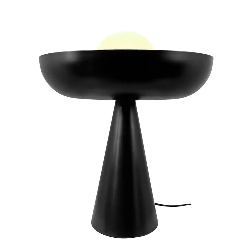Bordslampa Dyberg Larsen Ava Glaskupa
