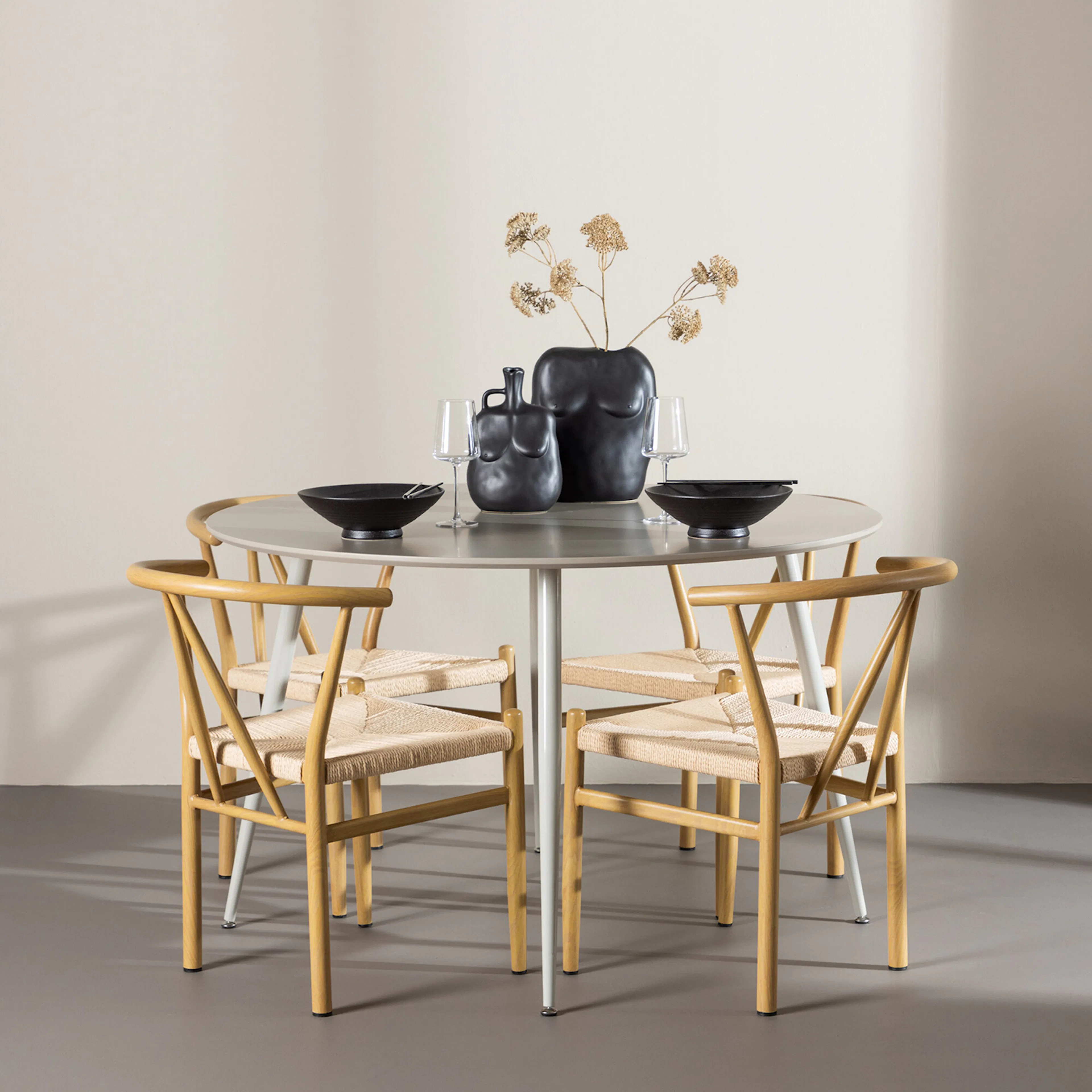 Plaza Dining Table with Alfons Dining Chair Beige/Beige