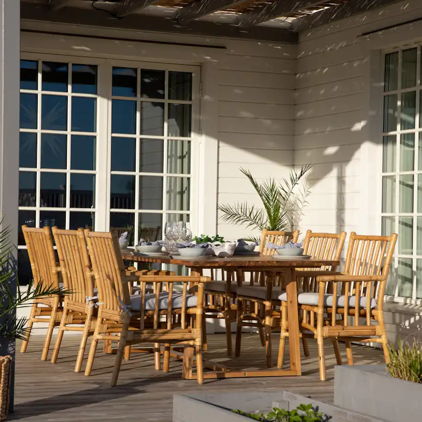 Matgrupp Venture Home Plarra med 6 Cave Karmstolar