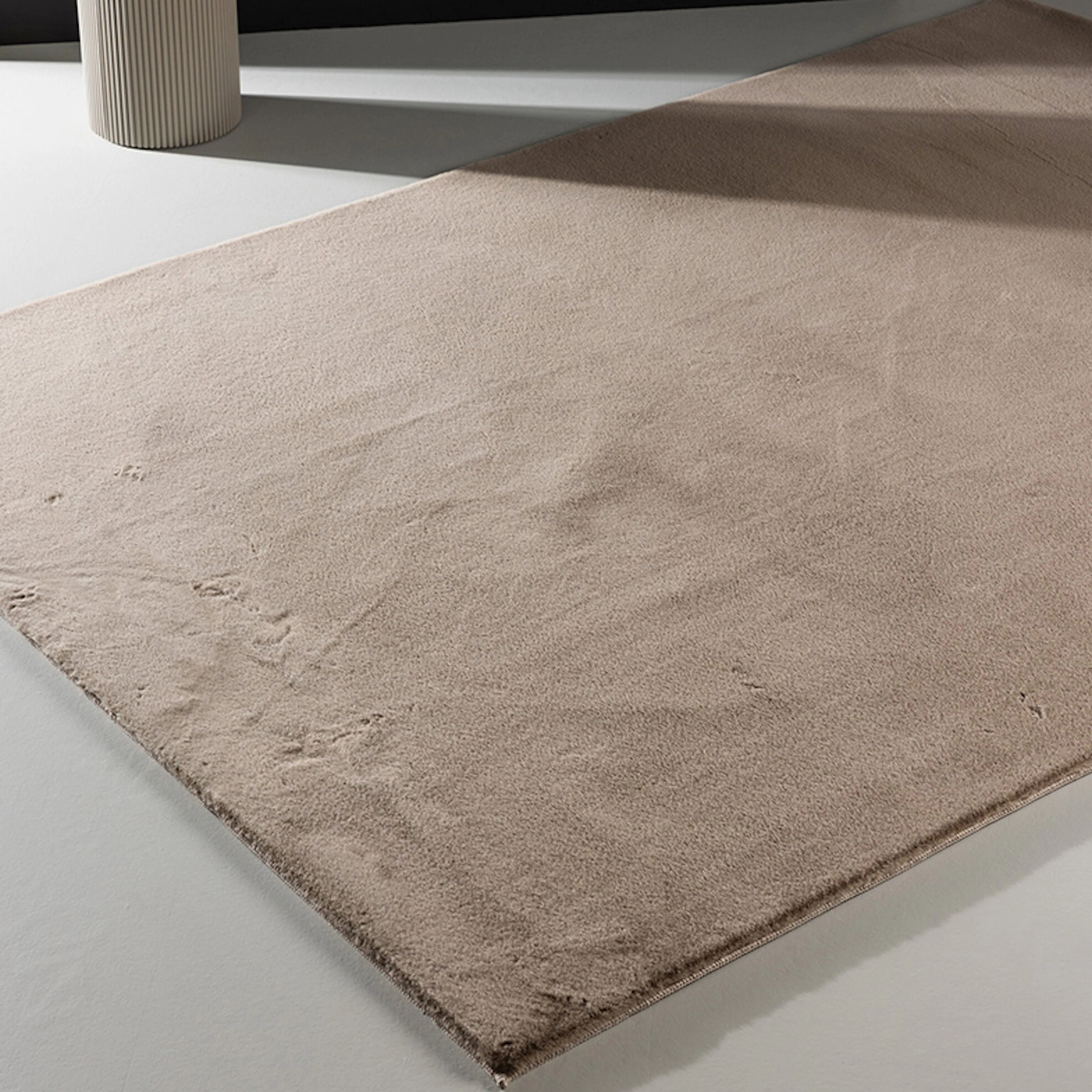 Leni  100 % polyester - 170*240-  -Rectangular-Beige Mått: 170x240 cm