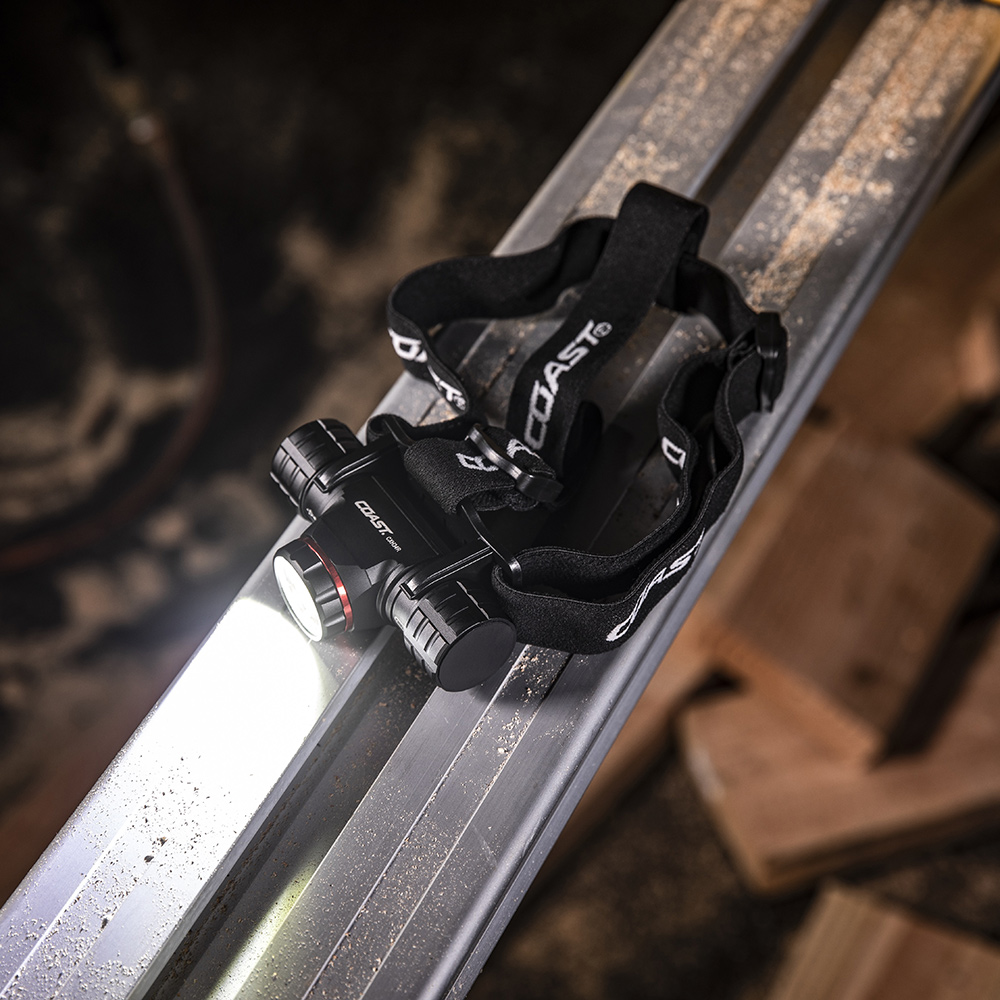 Pannlampa Coast XPH34R Uppladdningsbar 2075 Lumen