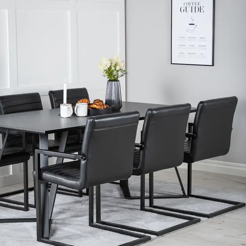 Matgrupp Venture Home Madde med 6 Asta Stolar