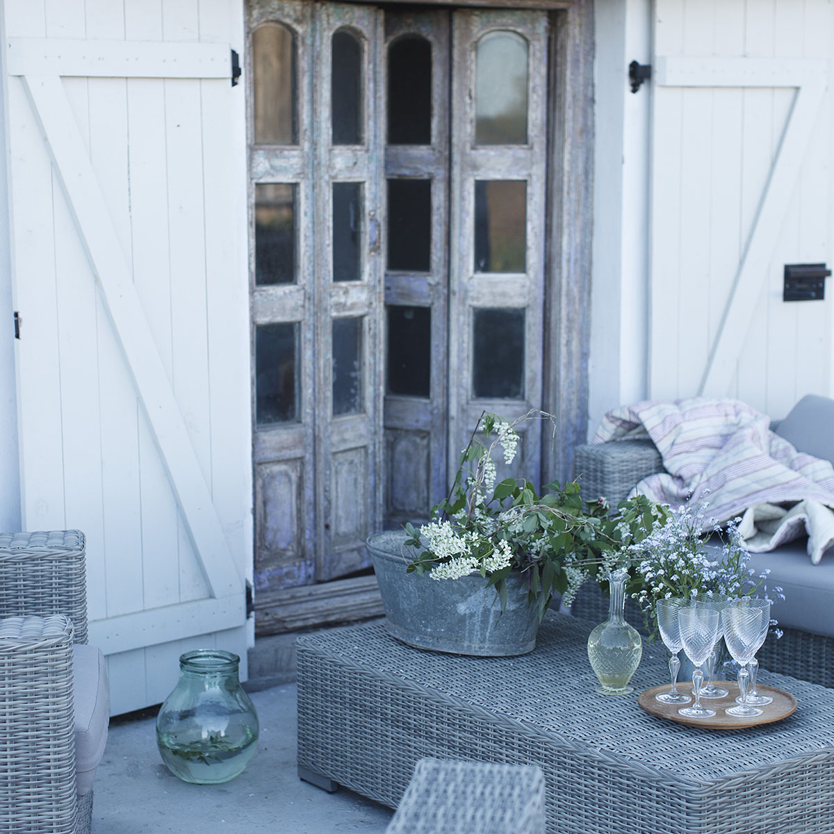 Utebord Hillerstorp Hamilton Utomhus