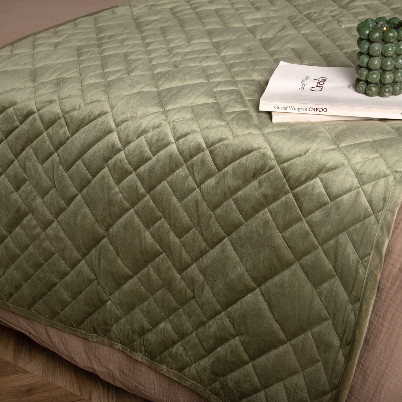 Överkast Venture Home Jilly