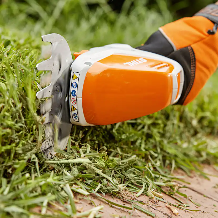 Häcksax STIHL HSA 26