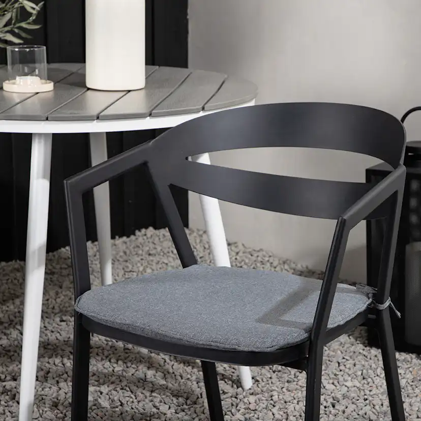 Cafégrupp Venture Home Break Ø90 cm med 2 Slit Stolar