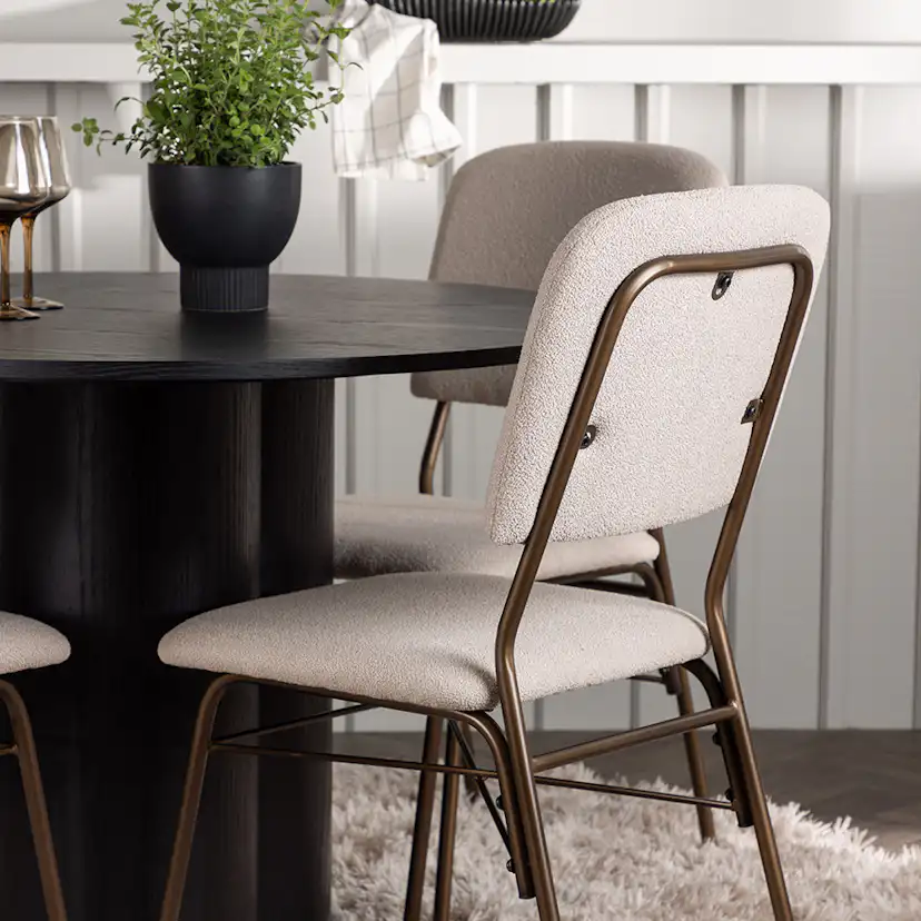 Matgrupp Venture Home Olivia Ø110 cm med 4 st Seda stolar