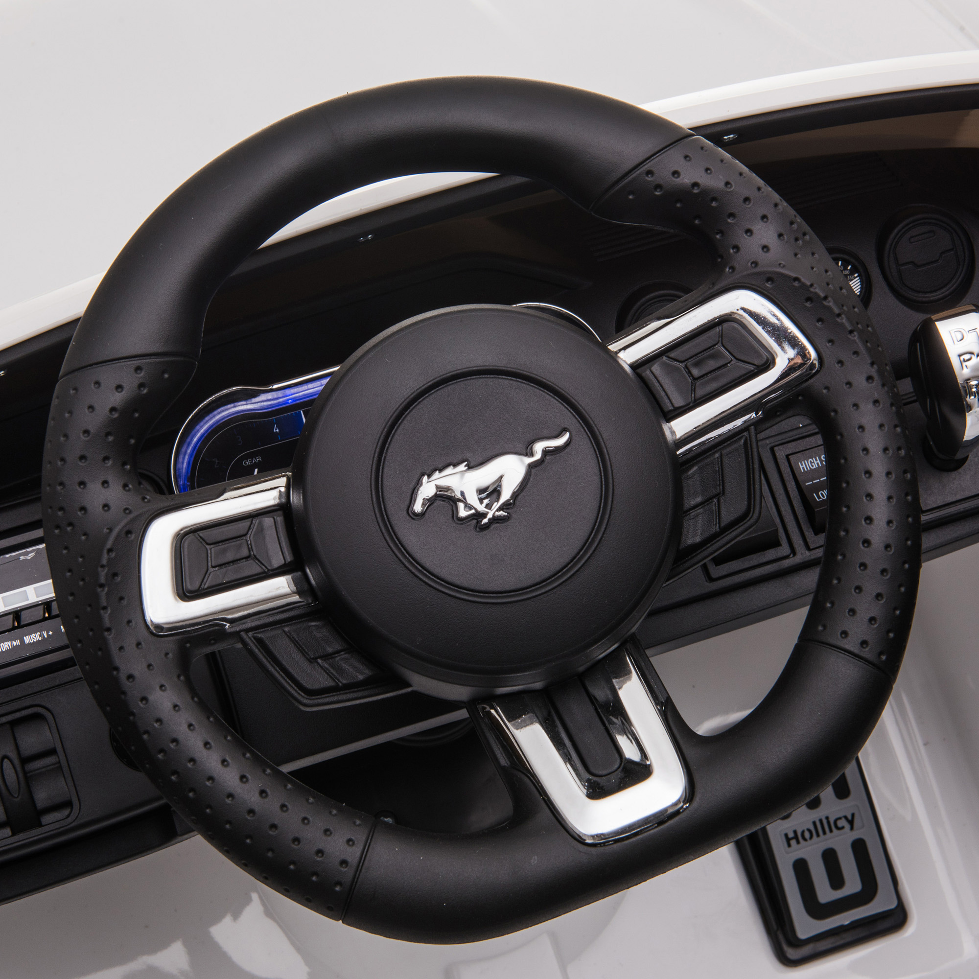 Elbil Nordic Play Speed Ford Mustang 2x12 V-Batteri 24V-Output Eva-Hjul