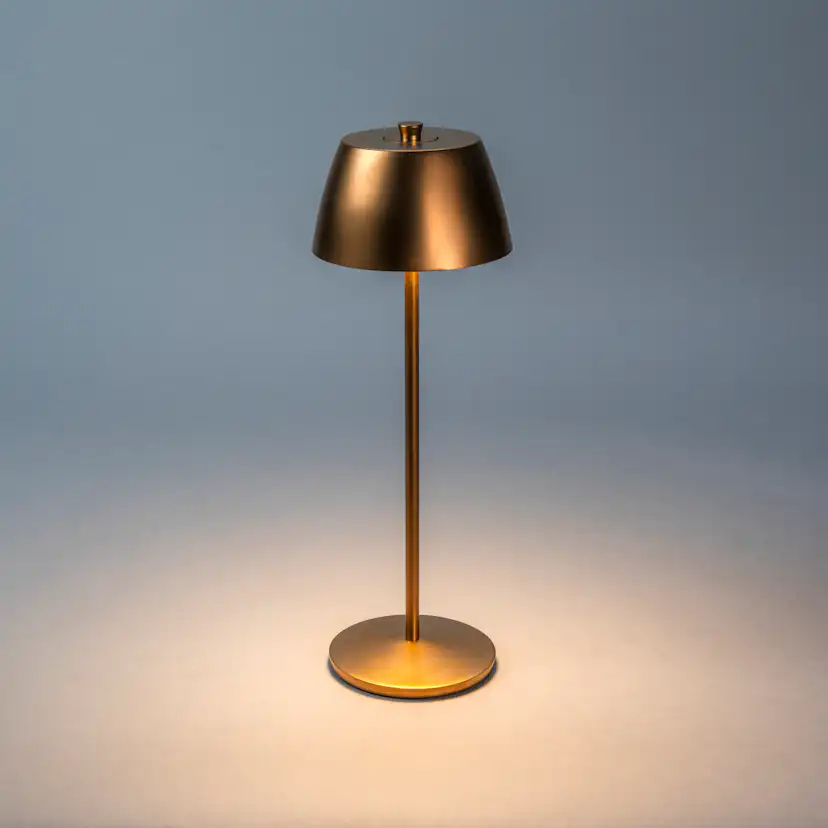 Bordslampa Gnosjö Konstsmide Èze USB Portabel