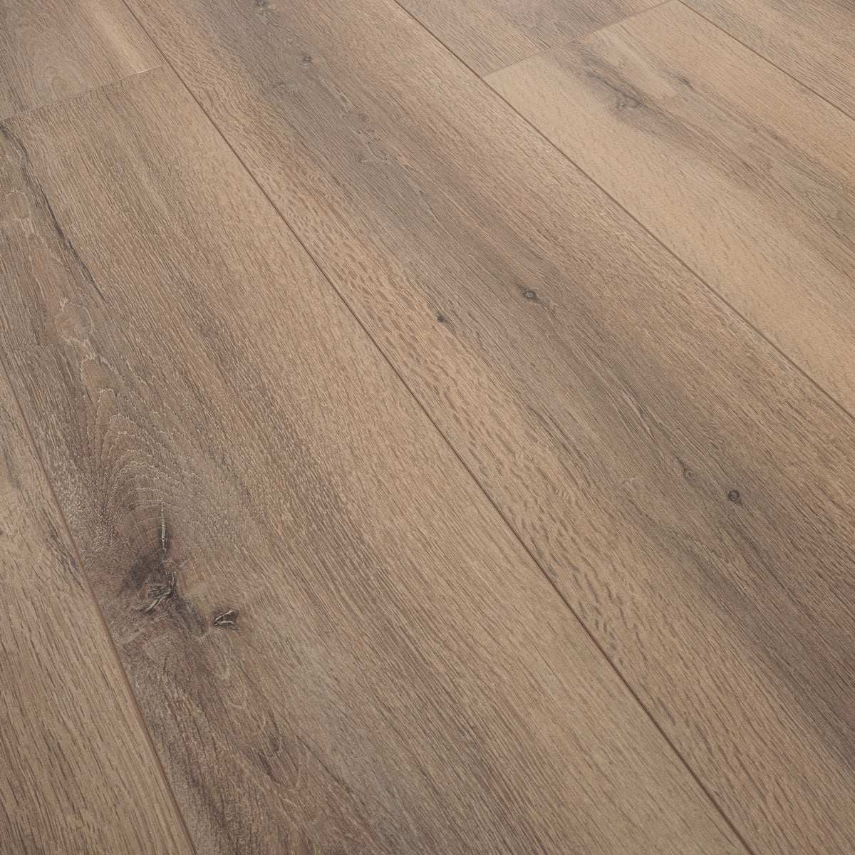 Laminatgolv Tenfors Oak Lodge 8 mm, 1-stav