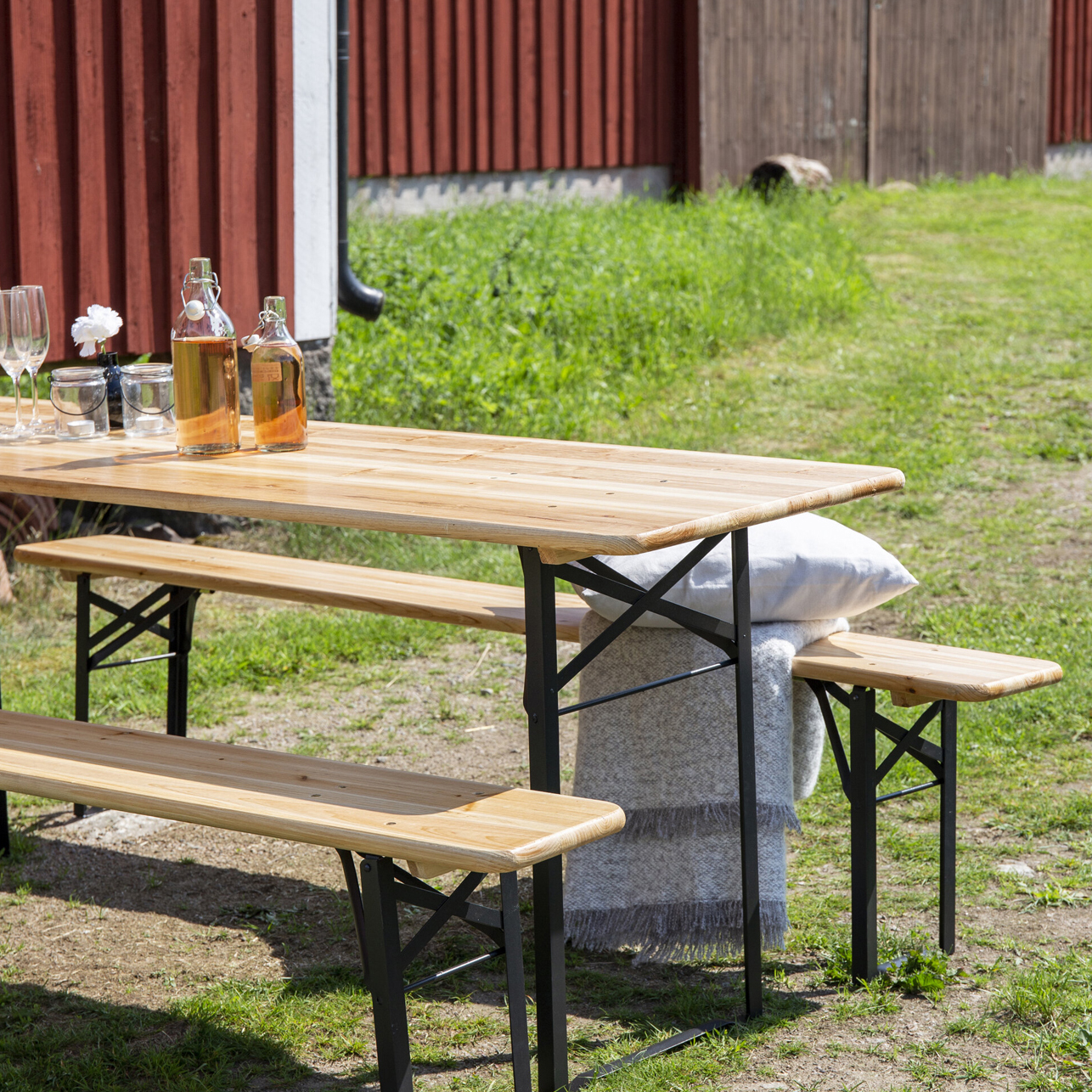 Bänkbord Venture Home Guniess Ihopfällbart Picknickbord med 6 Sittplatser