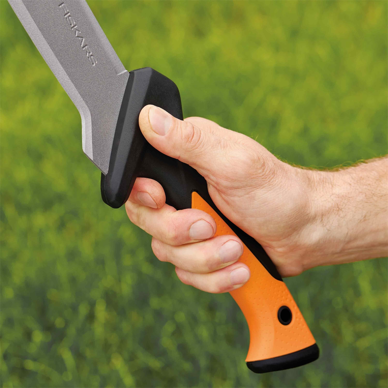 Machete Fiskars Solid