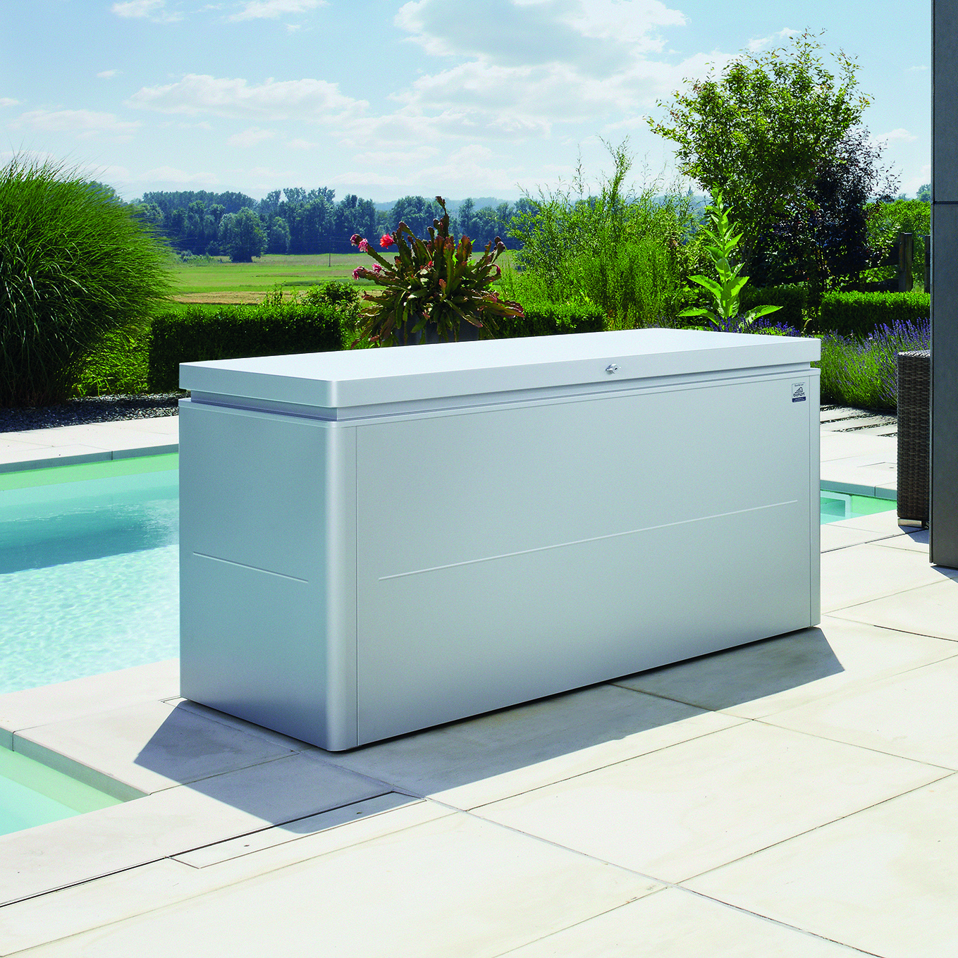 LoungeBox Biohort 160