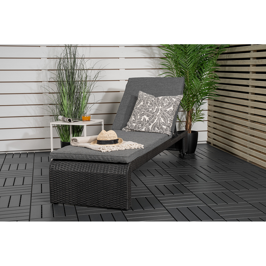 Solsäng Venture Home London Utomhus