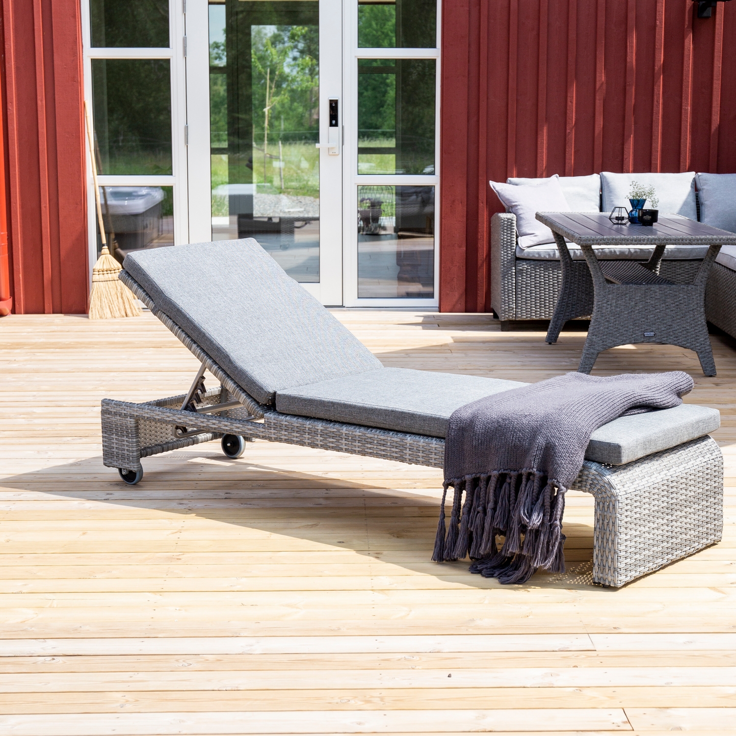 Solsäng Venture Home London Utomhus